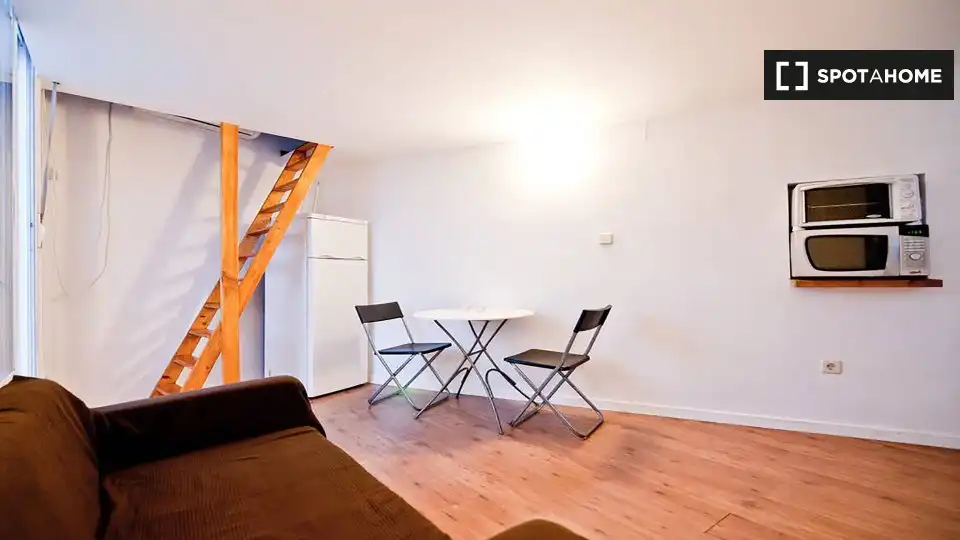 Flat with terrace to rent in Centro, imagen 4