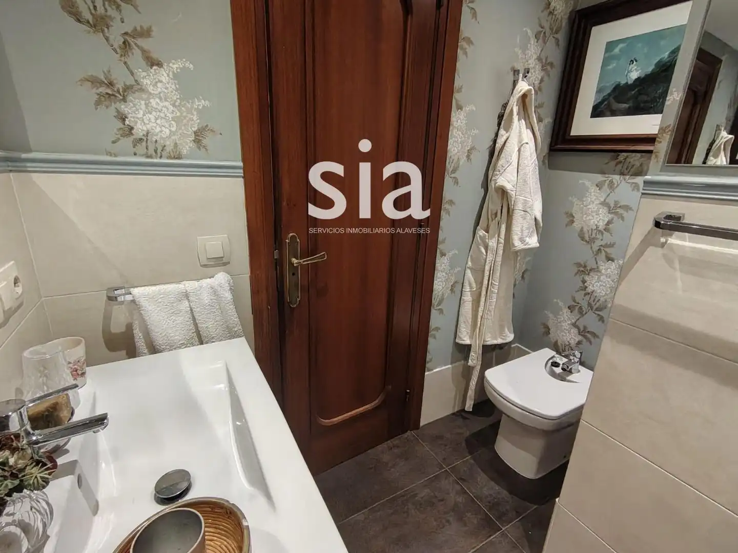 Badezimmer von Wohnung zum Verkauf in Vitoria - Gasteiz mit Heizung, Abstellraum und Möbliert