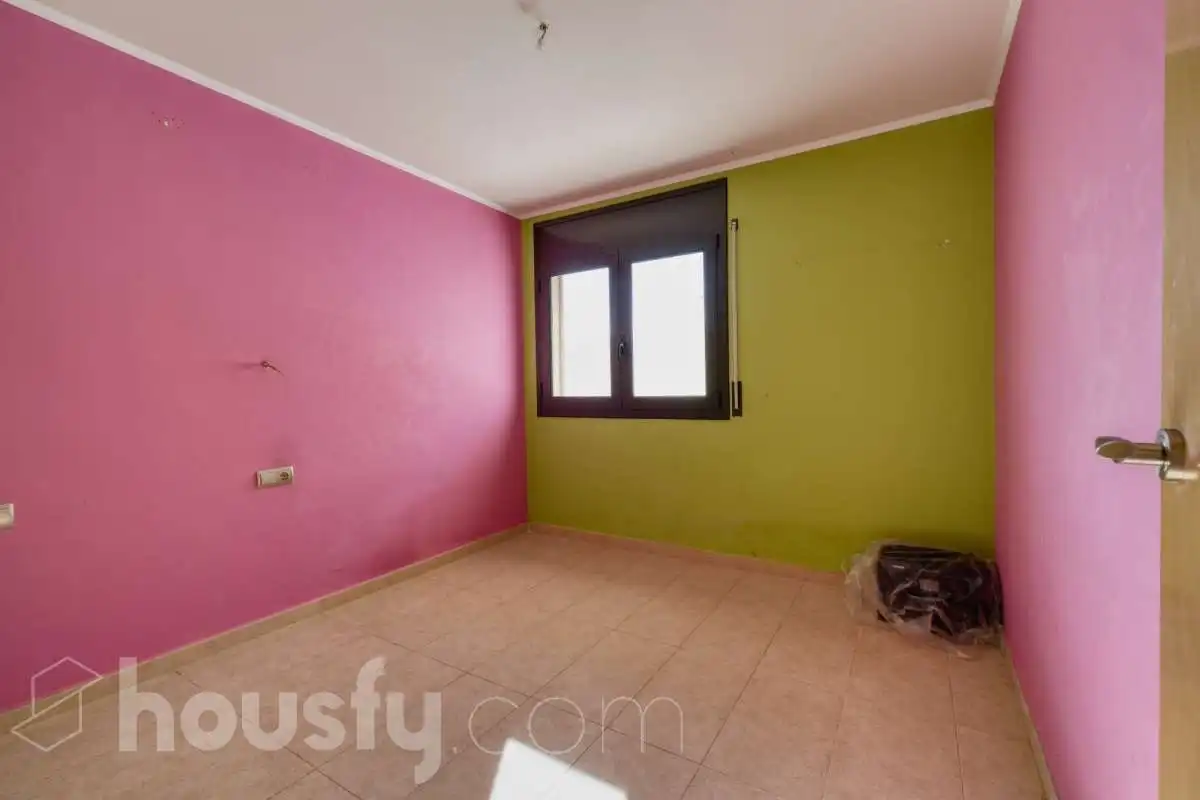 Schlafzimmer von Maisonette zum Verkauf in Roda de Berà mit Klimaanlage, Terrasse und Abstellraum