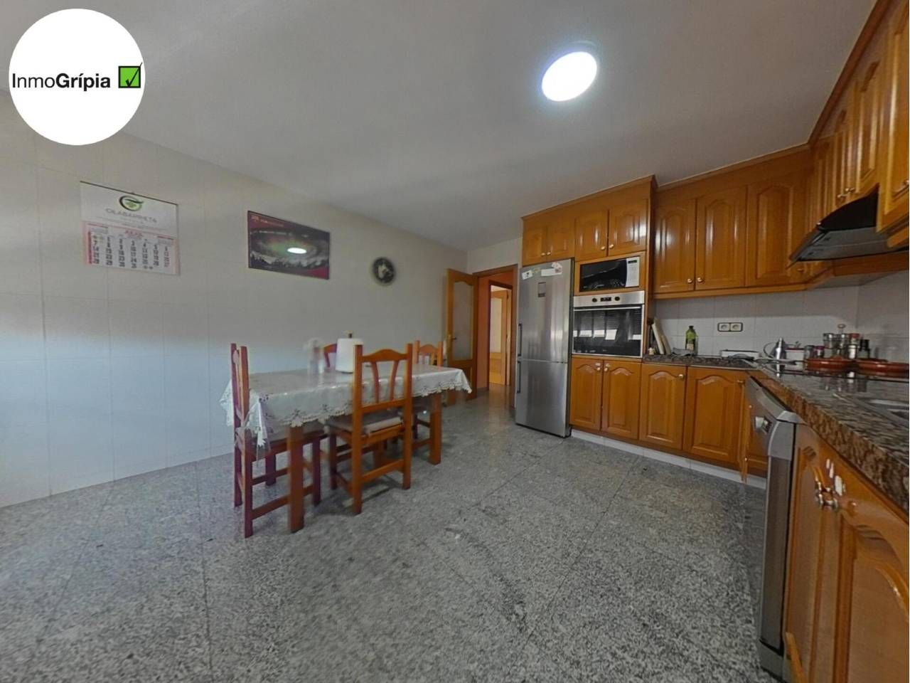 Cocina de Piso en venta en Terrassa con Aire acondicionado, Calefacción y Balcón