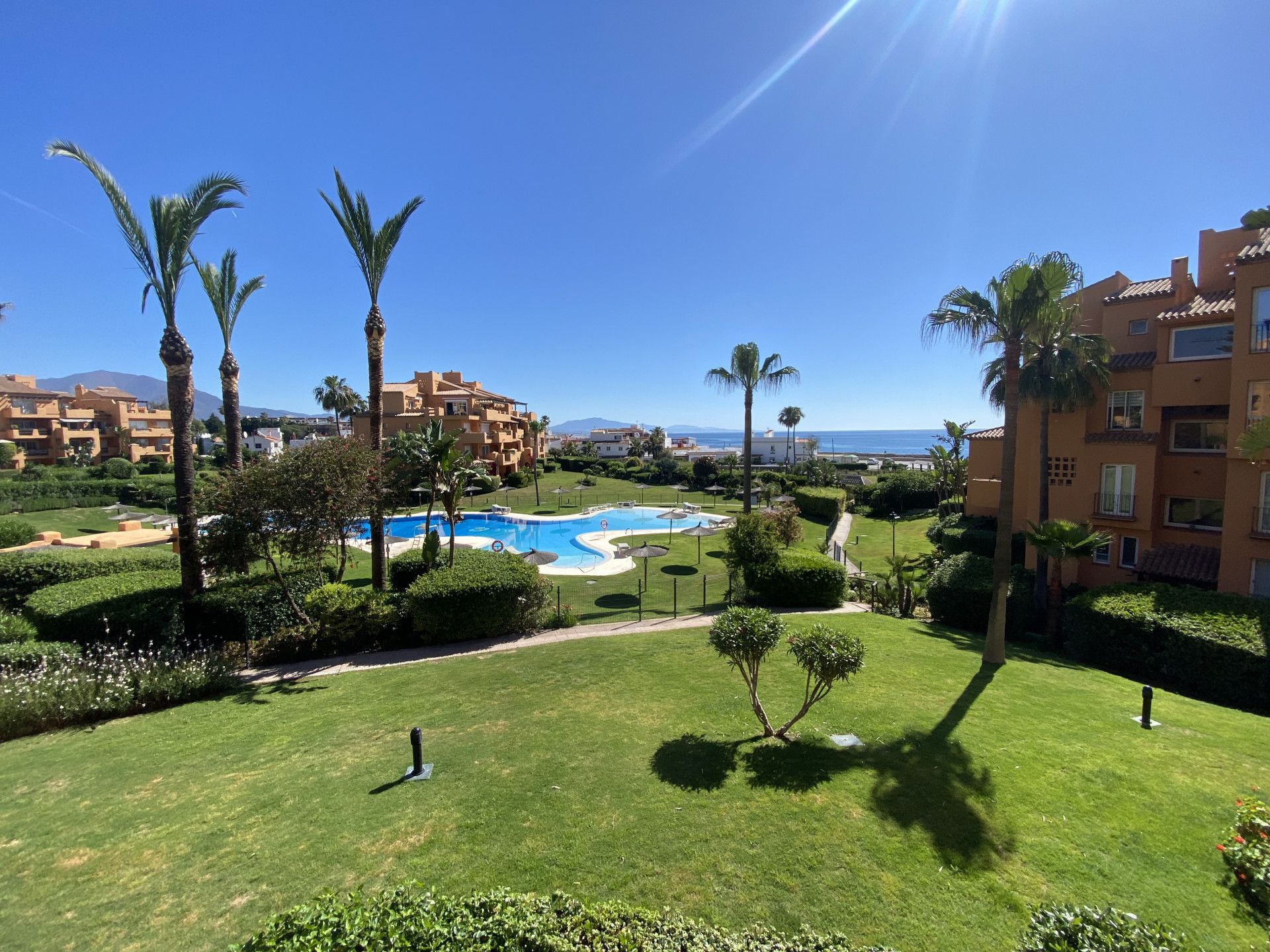 Jardí de Apartament en venda en Manilva amb Aire condicionat, Terrassa i Traster