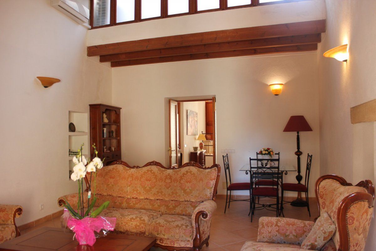 Living room of Country house for sale in Alcúdia  with Air Conditioner, Heating and Terrace