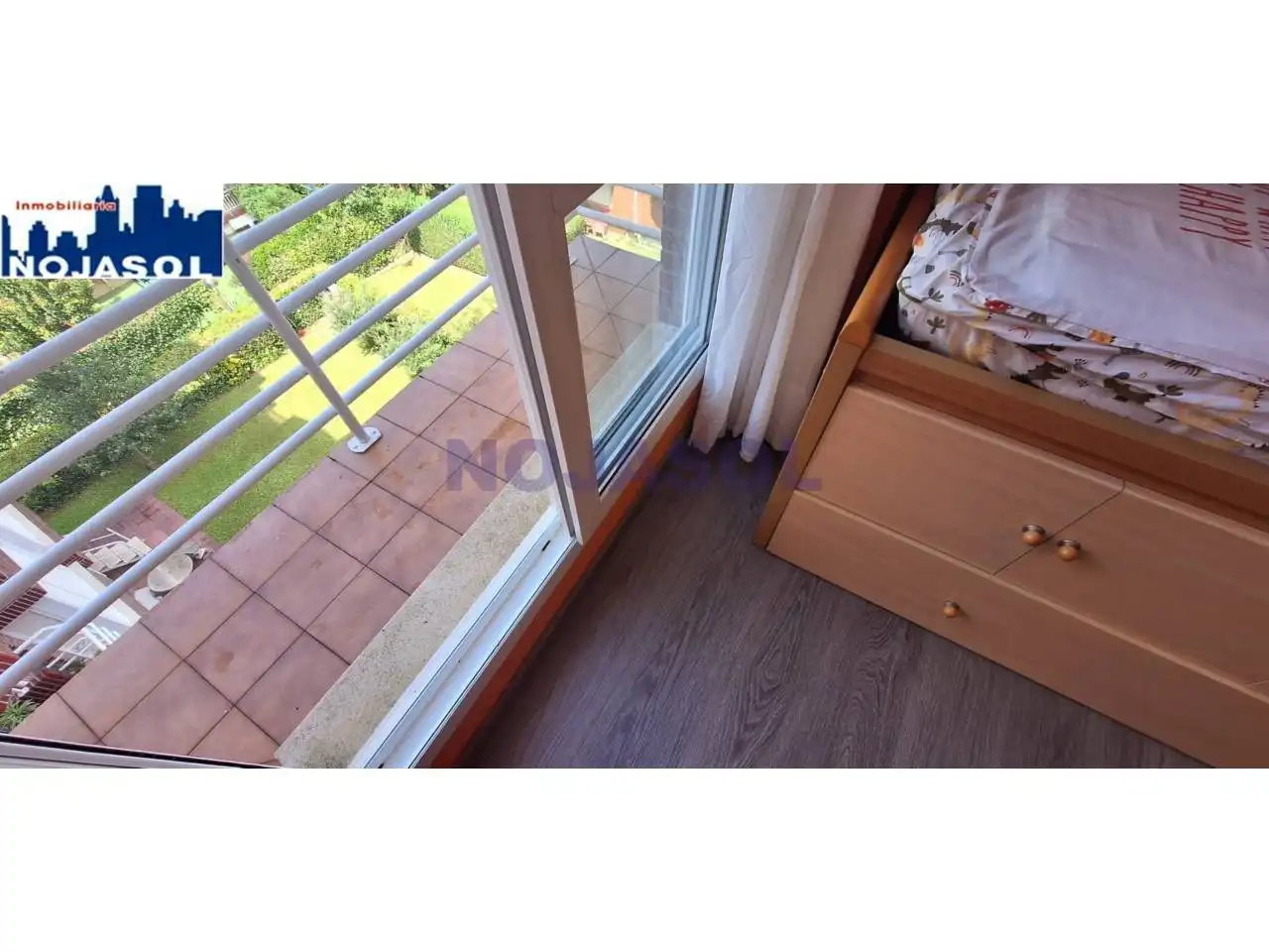 Terraza de Apartamento de alquiler en Noja con Calefacción, Terraza y Amueblado