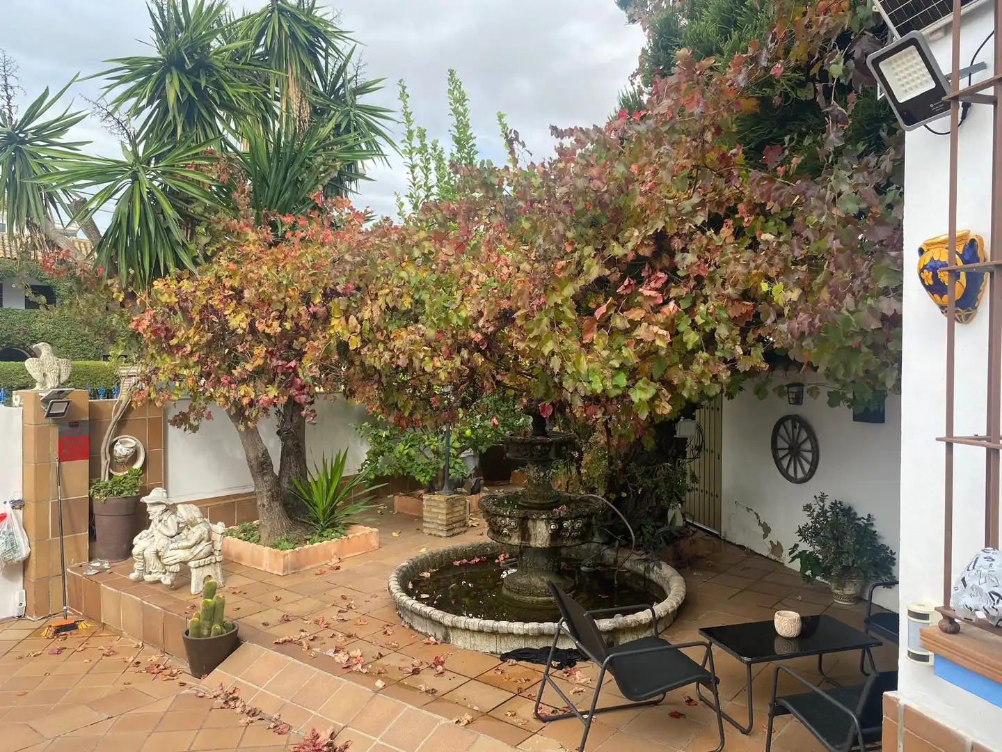 Terrassa de Casa o xalet en venda en Dos Hermanas amb Aire condicionat, Jardí privat i Terrassa