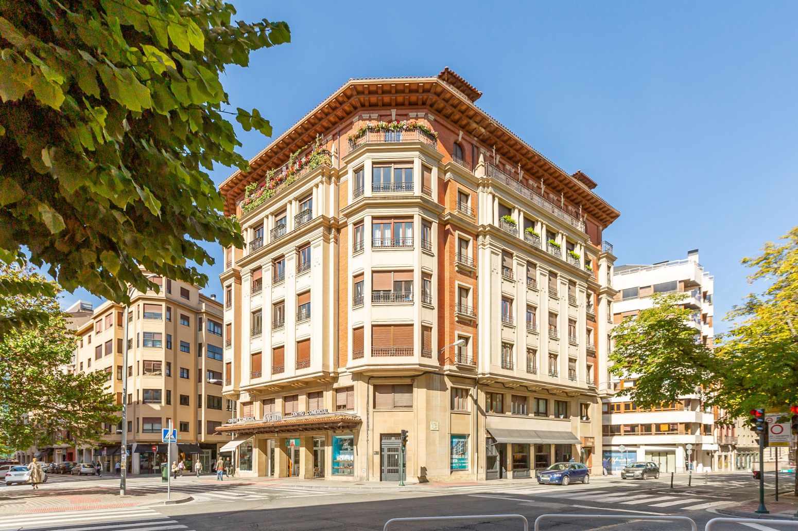 Vista exterior de Pis en venda en  Pamplona / Iruña amb Calefacció, Parquet i Traster