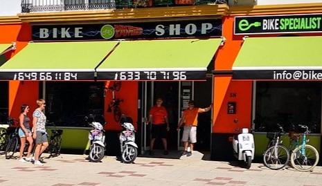 Photo 2 of Premises for rent in Calle Pintor Cipriano Maldonado, 5 N, Viña Málaga, Vélez-Málaga