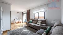 Living room of Attic to rent in  Madrid Capital  with Air Conditioner, Heating and Terrace