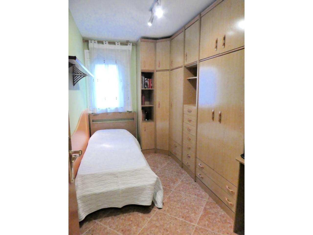 Bedroom of Flat for sale in Esplugues de Llobregat  with Heating and Furnished