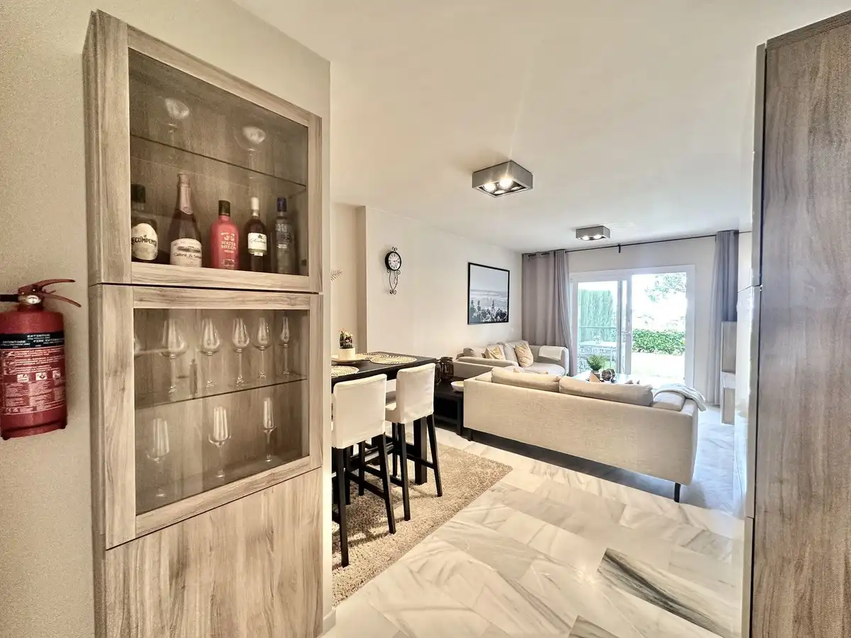 Apartamento con jardín en venta en Calahonda, imagen 18