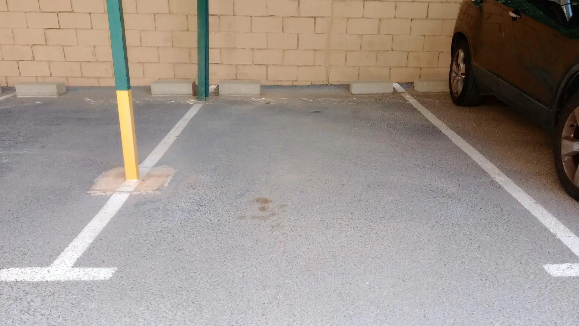 Parking de Piso en venta en Benidorm con Aire acondicionado, Calefacción y Jardín privado