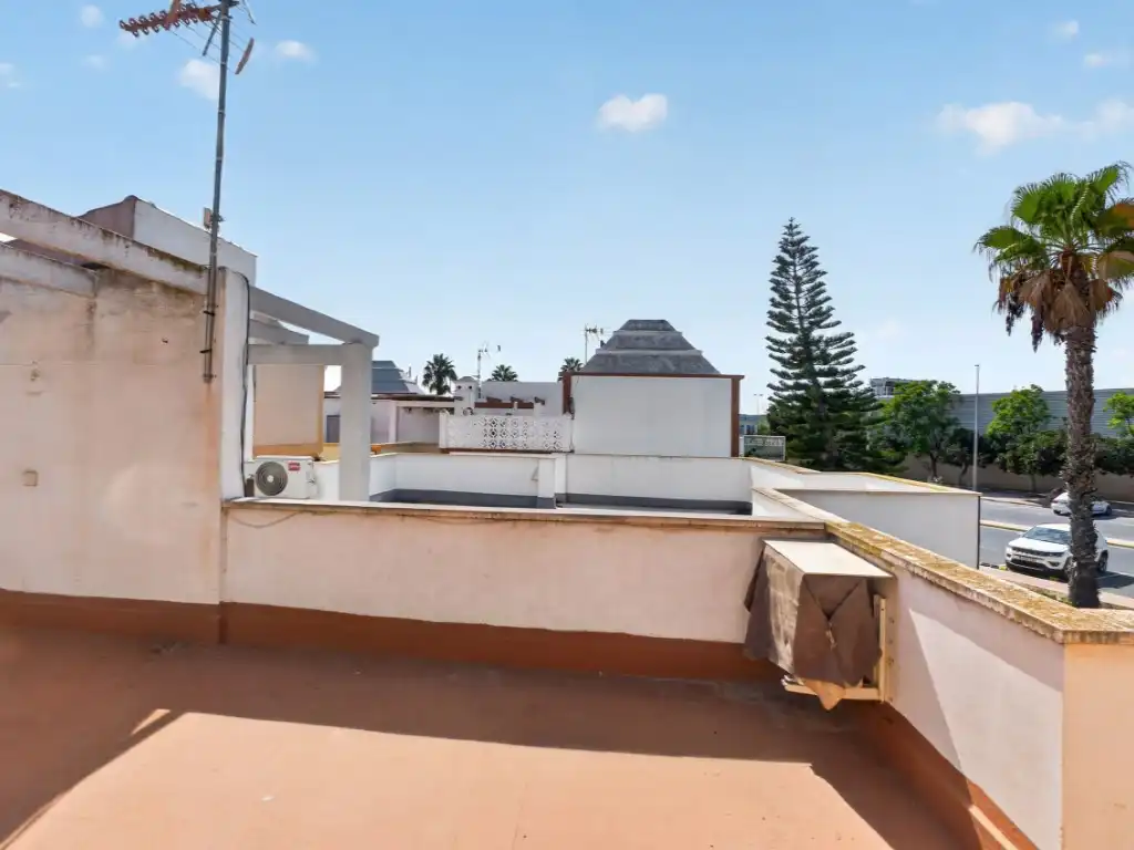 Casa a schiera con piscina in vendita a Calle Francisco Atienza Ferrandez, imagen 18