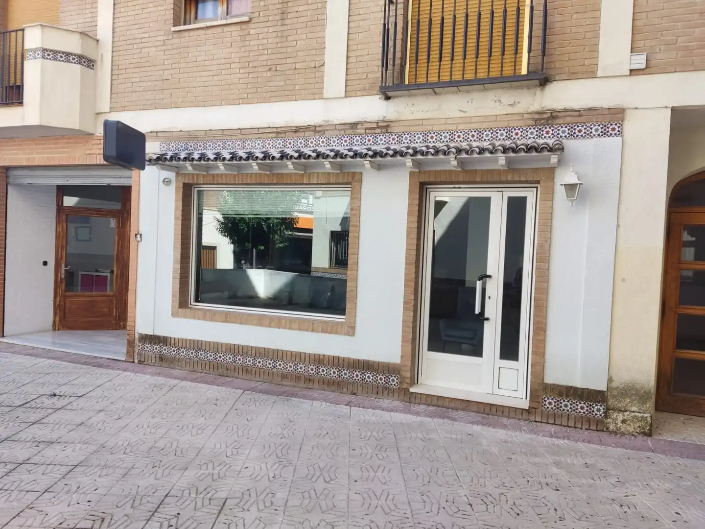 Locale commerciale in vendita a Calle Real