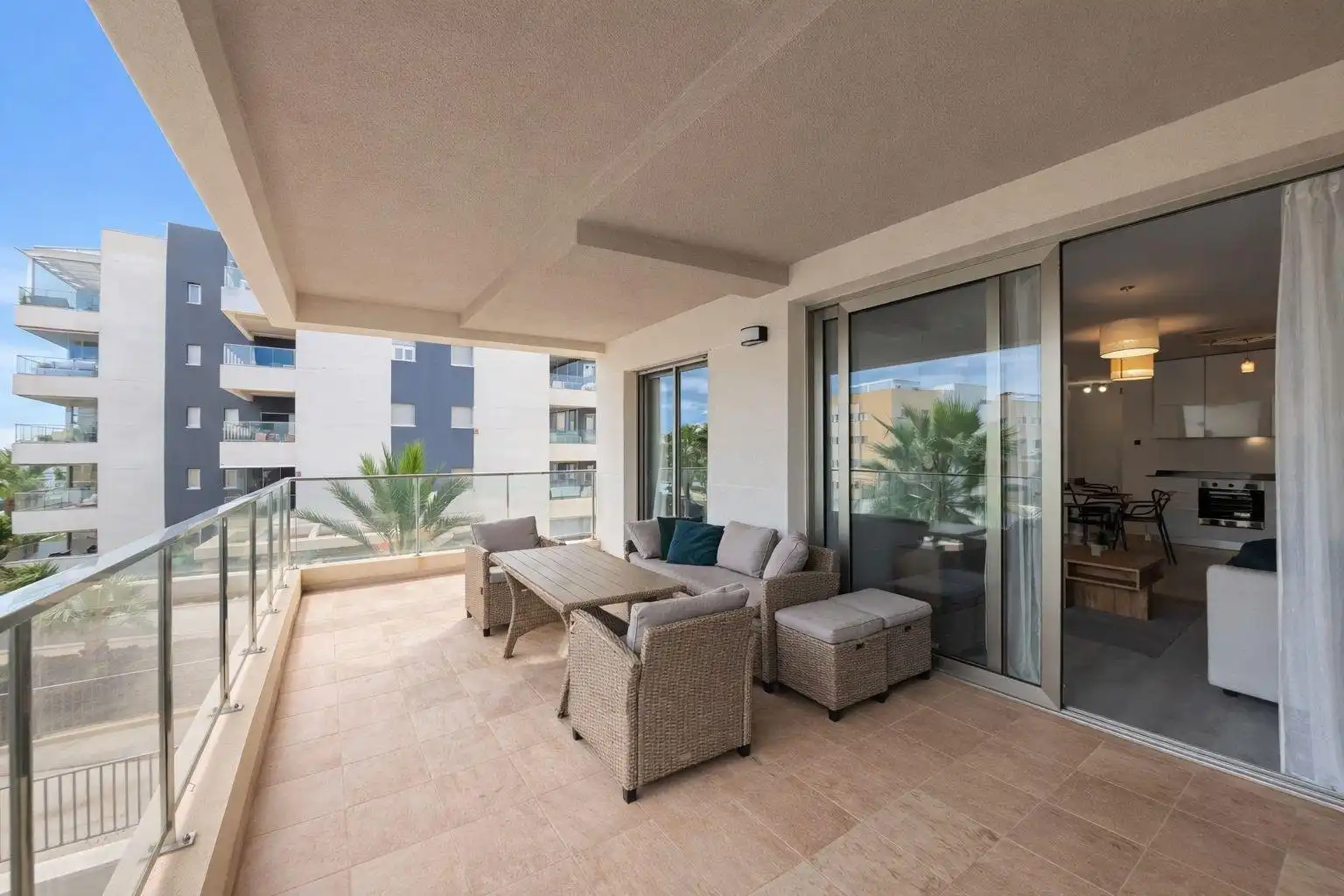 Apartamento con piscina en venta en Orihuela Costa, imagen 11