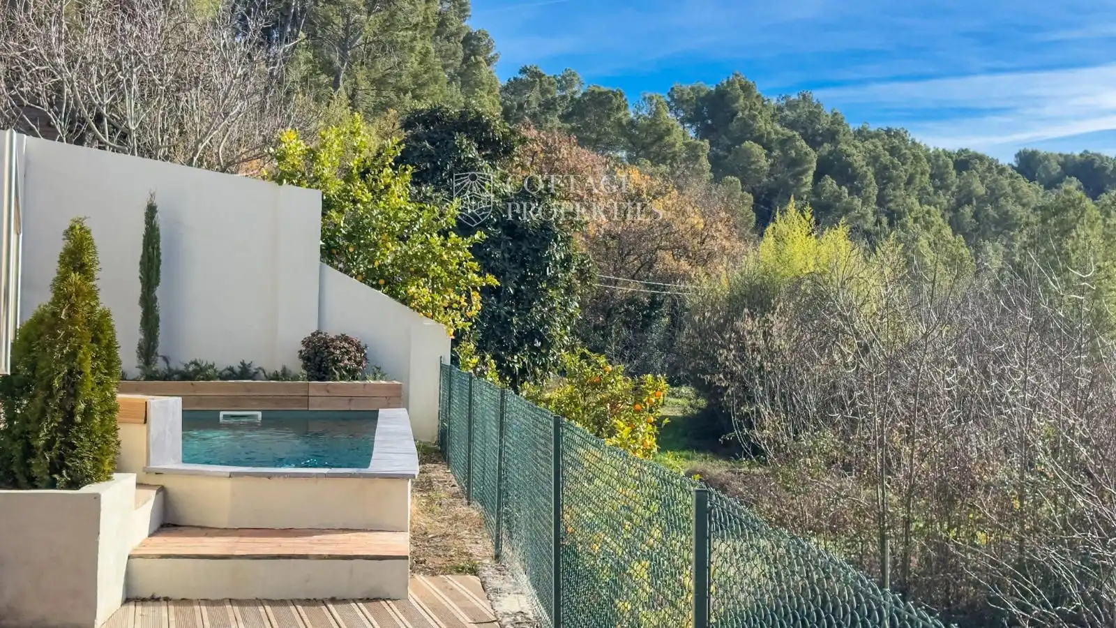 Exterior view of Houses for sale in Banyoles  with Air Conditioner, Swimming Pool and Alarm