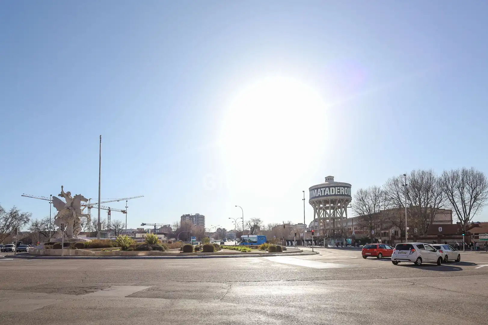 Vista exterior de Piso en venta en Madrid con Calefacción