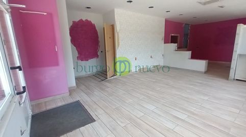 Foto 3 von Geschaftsraum zur Miete in Calle las Campanillas, Las Eras de Renueva, León Capital