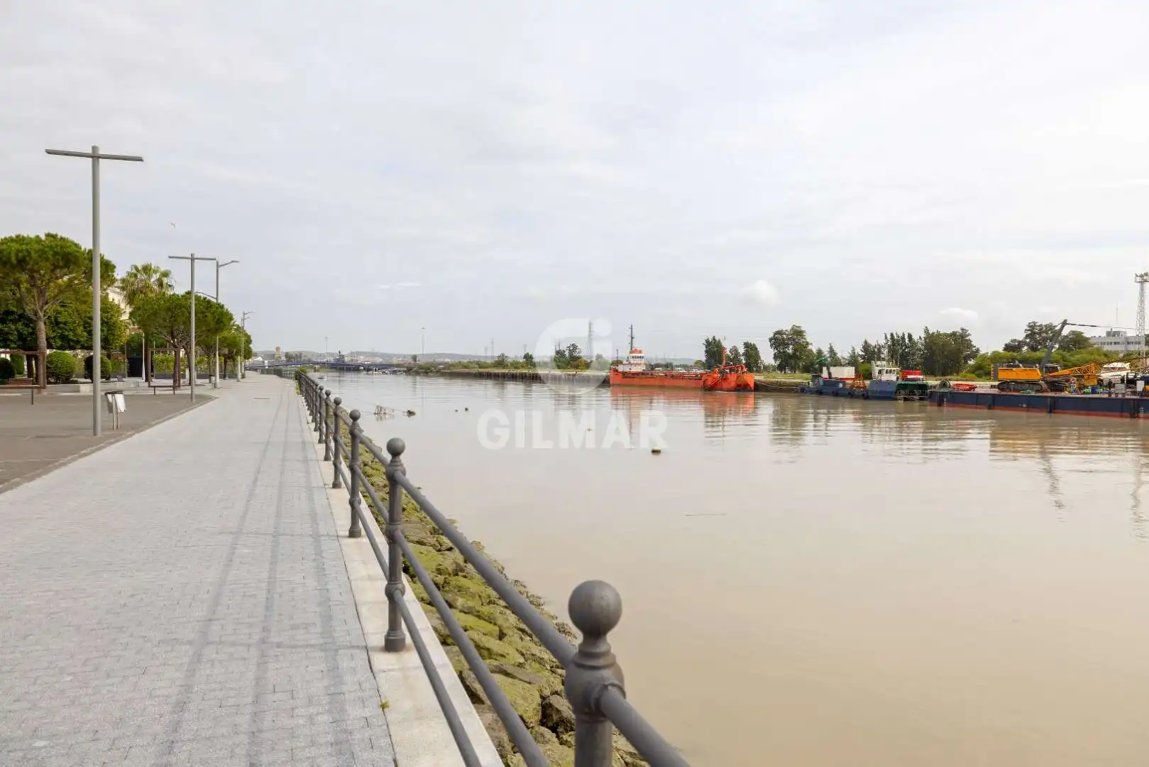 Vista exterior de Planta baja en venta en El Puerto de Santa María con Calefacción