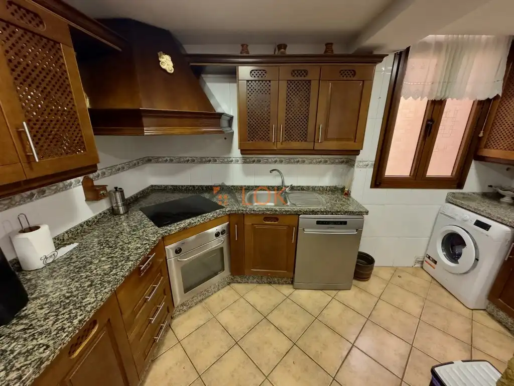 Cocina de Piso en venta en Málaga con Aire acondicionado, Jardín privado y Terraza