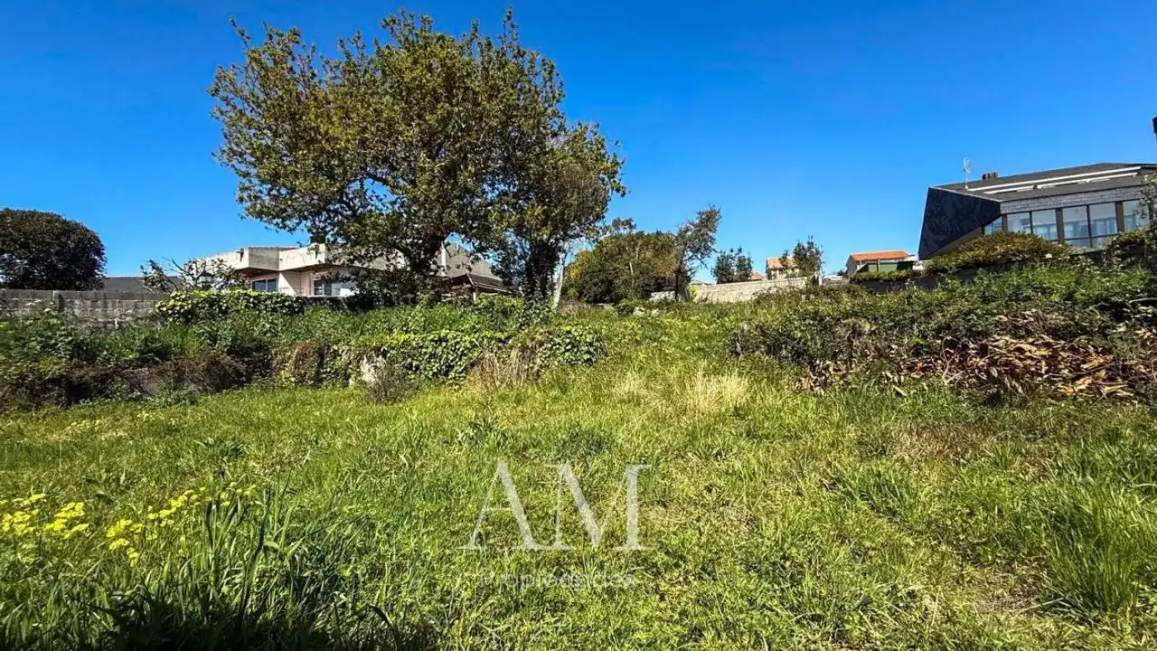 Terreno en venta en Nigrán