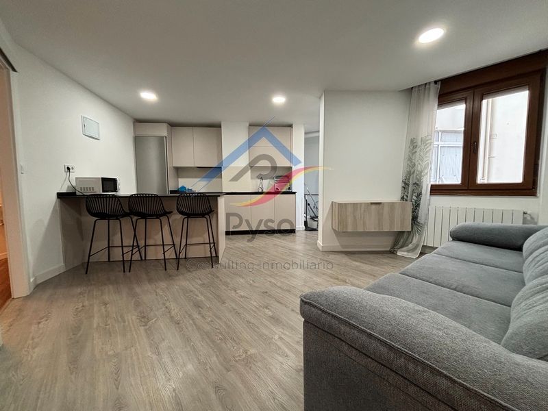 Piso de alquiler en Avenida de Valdecilla, 2, Cuatro Caminos