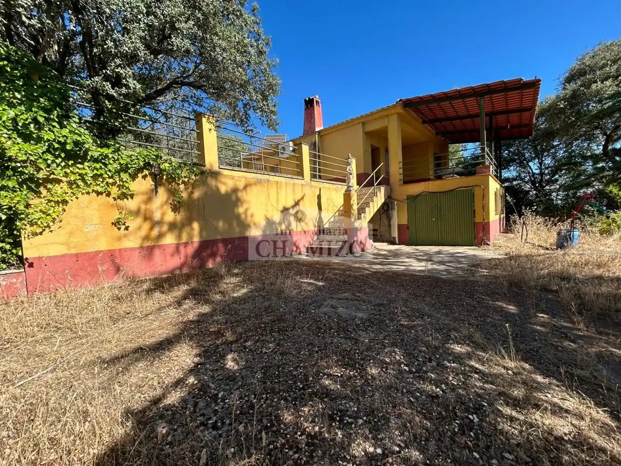Vista exterior de Casa o chalet en venta en Orellana de la Sierra con Aire acondicionado, Jardín privado y Terraza