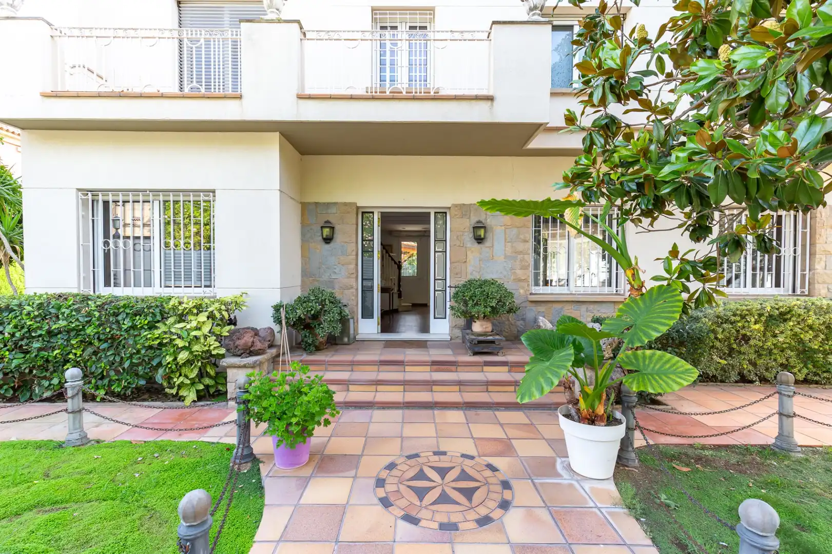 Casa con piscina en venta en L"ELECTRICITAT, imagen 2