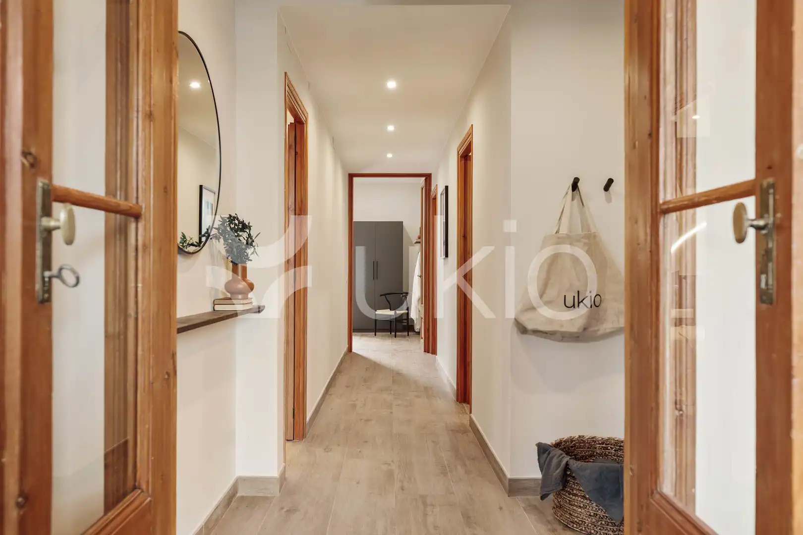 Apartamento con terraza en alquiler en Carrer de Pau Claris, imagen 13