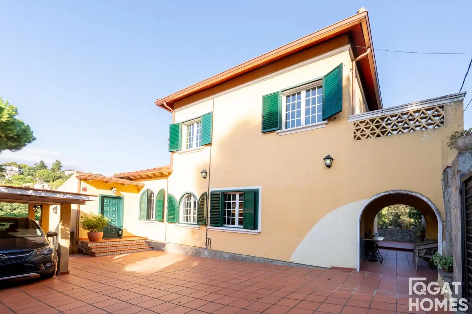 Vista exterior de Casa o xalet en venda en Sant Cugat del Vallès amb Aire condicionat, Calefacció i Terrassa