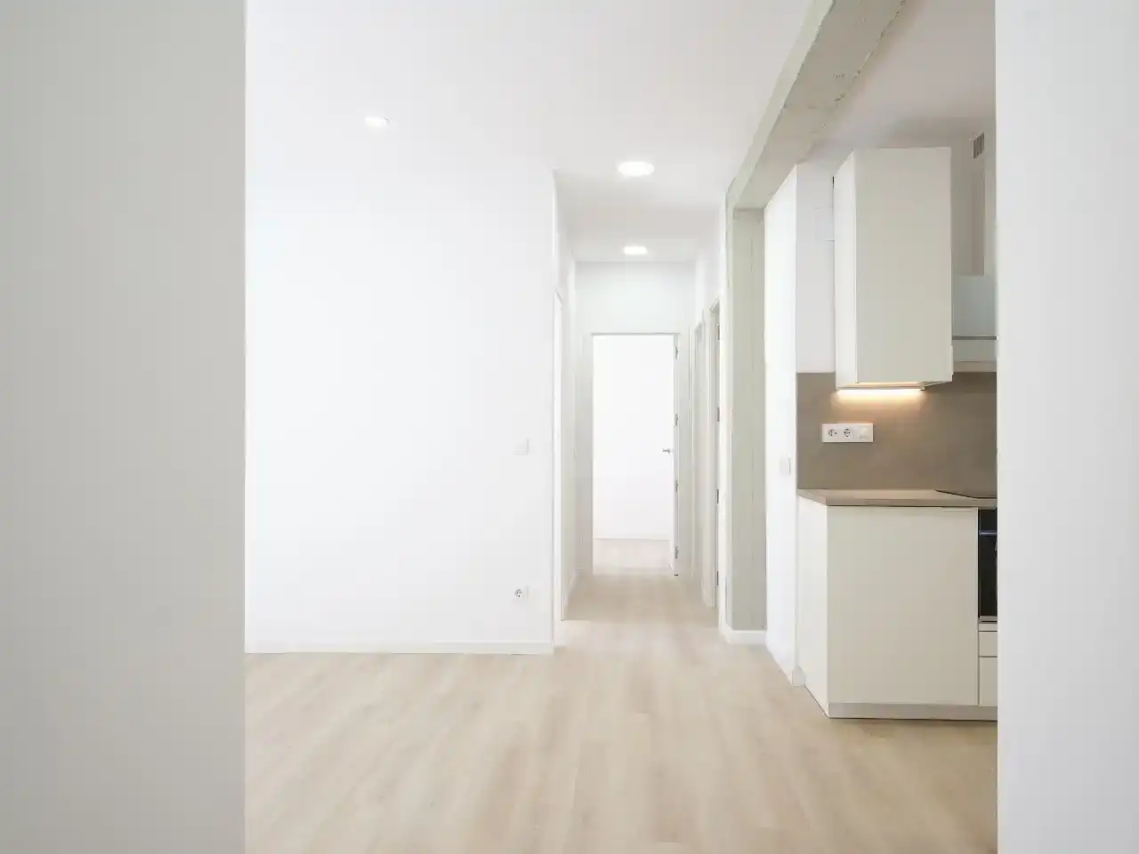 Piso en venta en  Logroño