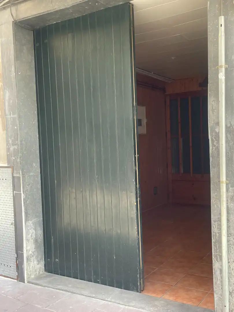 Local commercial à vendre à Martorell, imagen 3