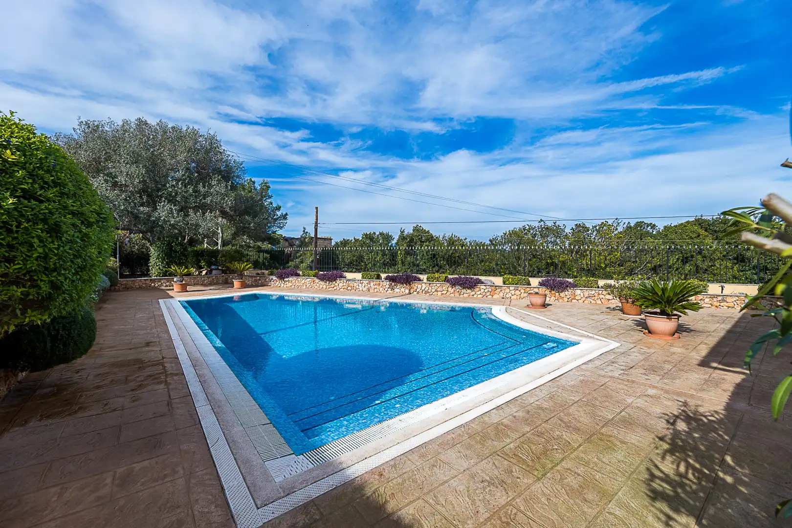 Piscina de Casa o xalet en venda en  Palma de Mallorca amb Aire condicionat, Calefacció i Jardí privat