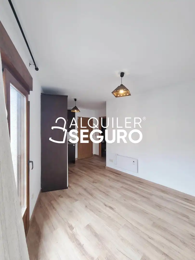 Habitación de Piso de alquiler en Becerril de la Sierra con Calefacción