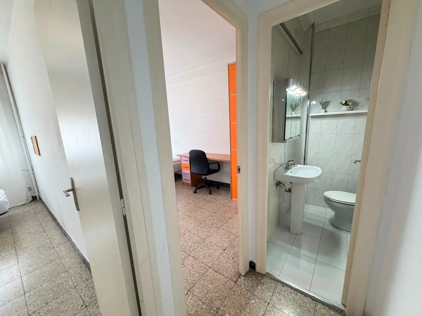 Piso de alquiler en Lleida con Calefacción, Amueblado y Horno