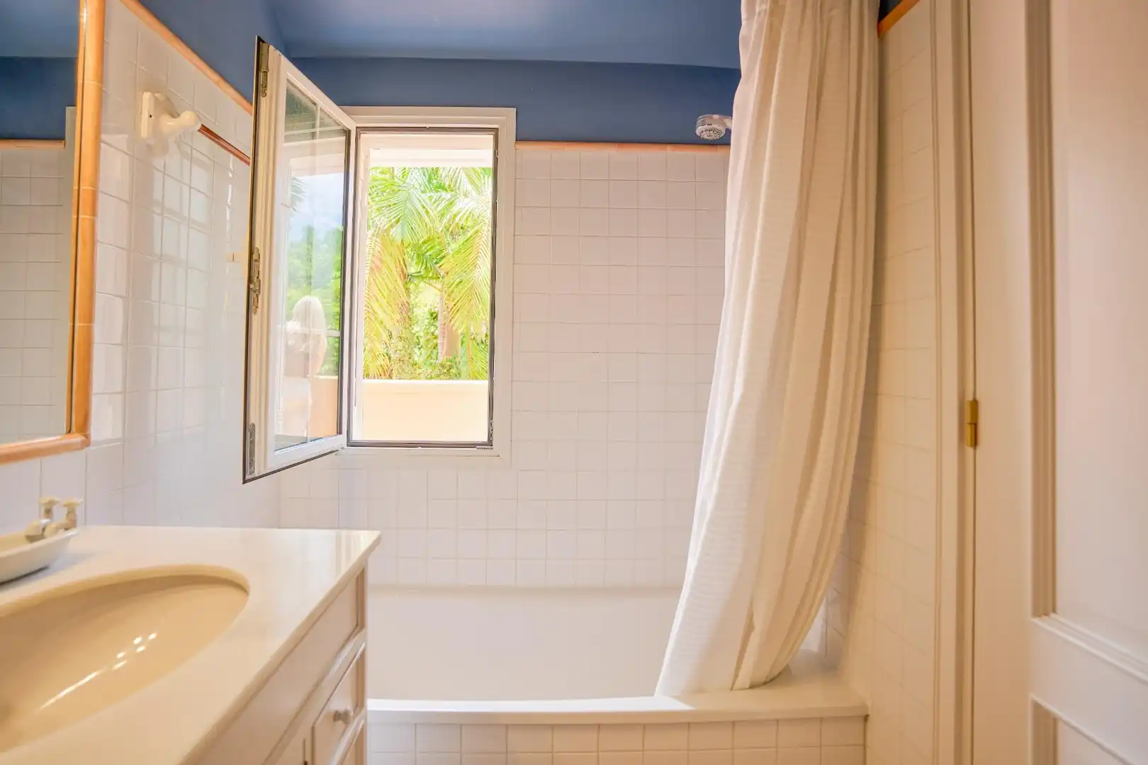 Baño de Casa o chalet en venta en Santa Úrsula con Aire acondicionado, Calefacción y Jardín privado
