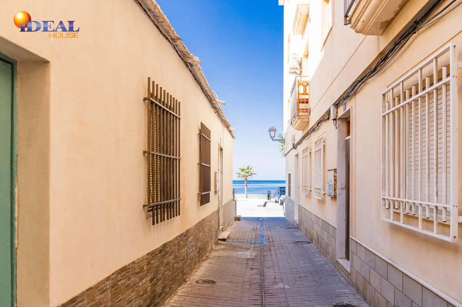 Flat with lift for sale in Albuñol