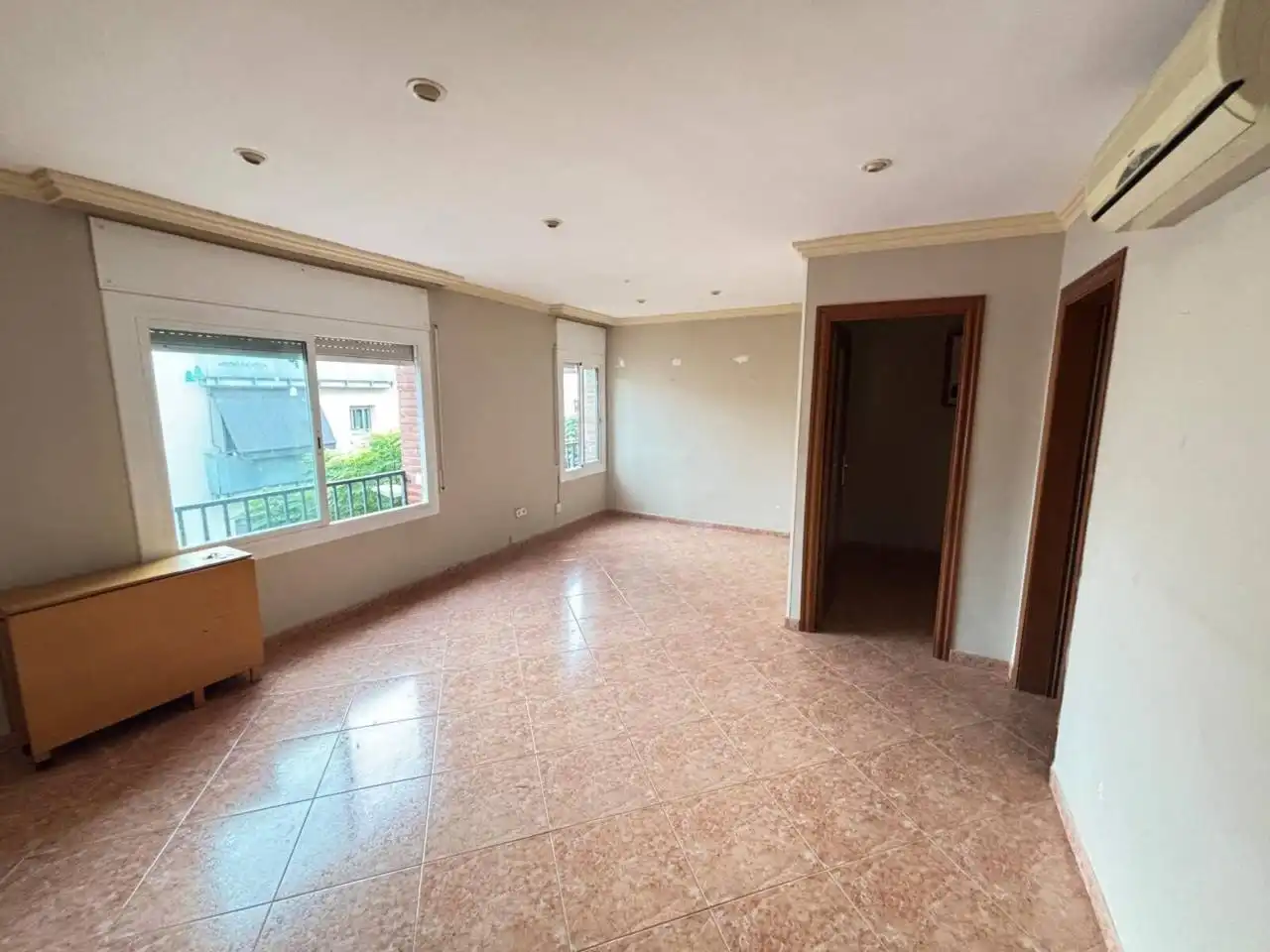 Exterior view of Flat for sale in Les Roquetes