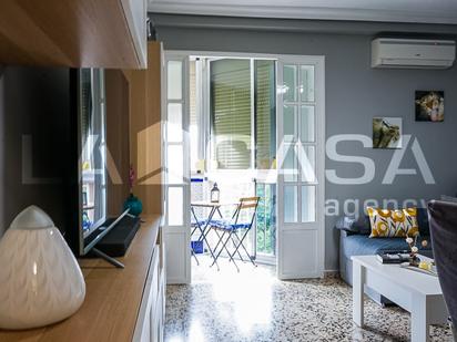 Living room of Flat for sale in  Sevilla Capital  with Terrace