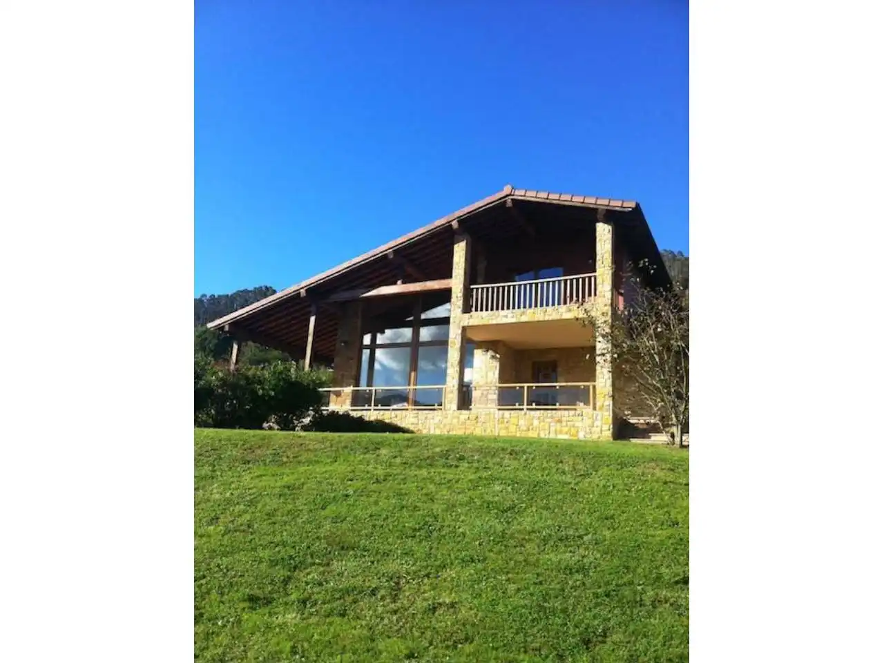 Detached house with garden for sale in Calle Tresgrandas 1, imagen 2