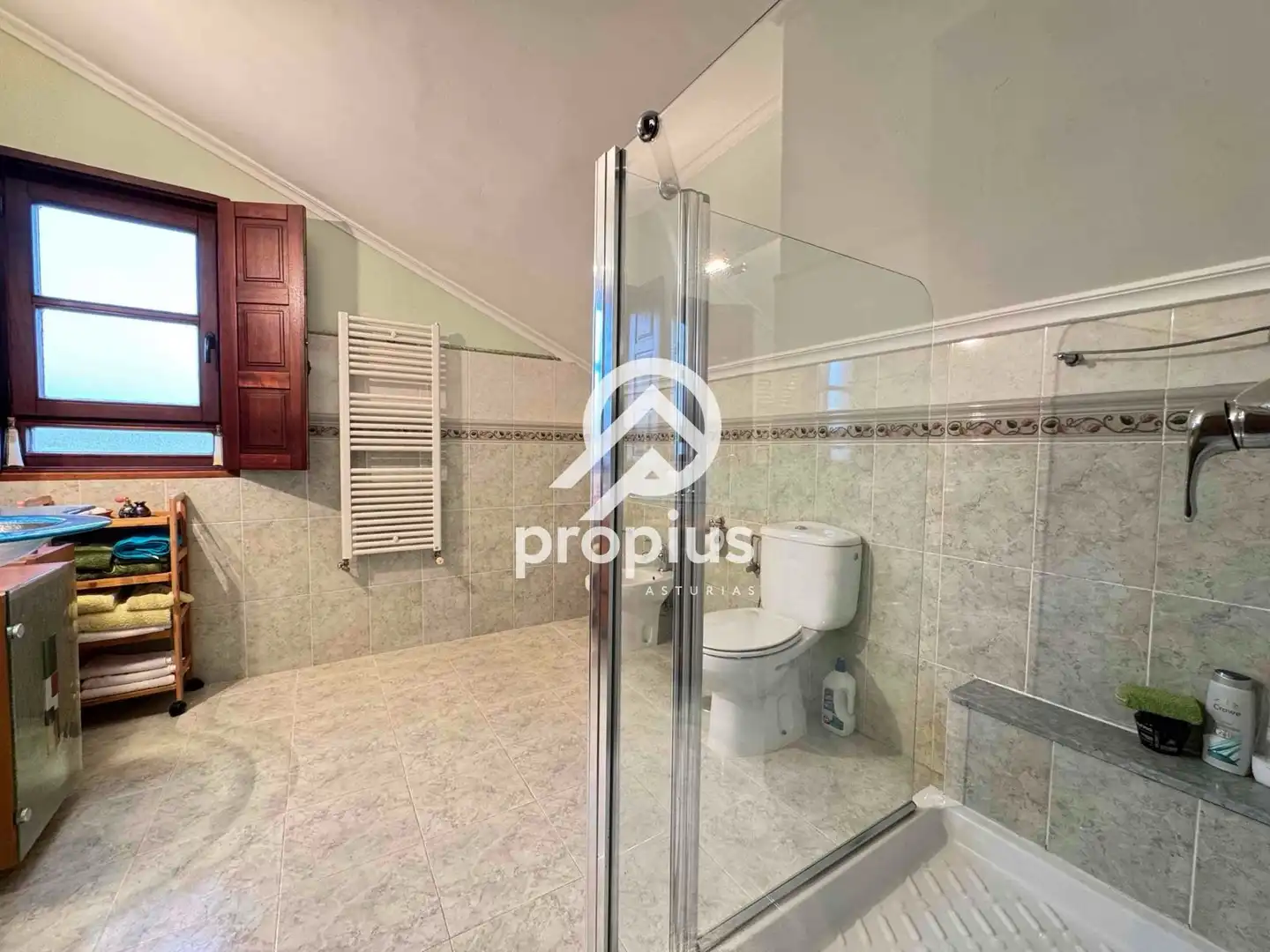 Bathroom of Houses for sale in Ribadedeva  with Heating, Private garden and Terrace