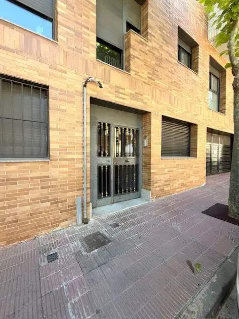 Piso en venta en El Pla del Penedès con Calefacción, Parquet y Terraza