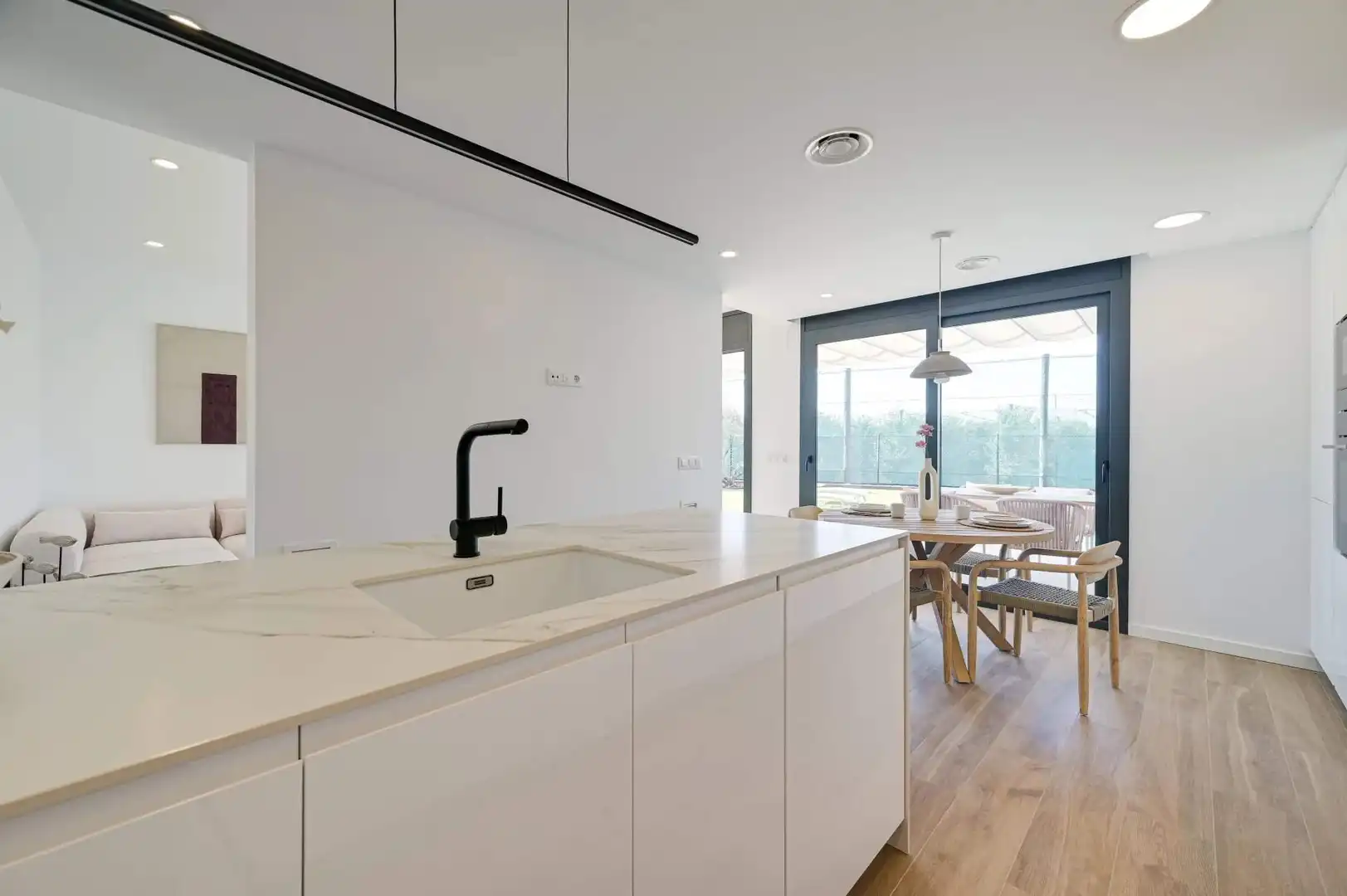 Cocina de Casa o chalet en venta en Sant Pere Pescador con Aire acondicionado, Calefacción y Jardín privado