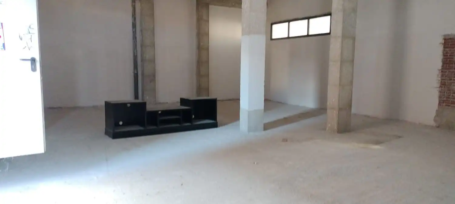 Local commercial à vendre à Crucero - Aquende, imagen 2