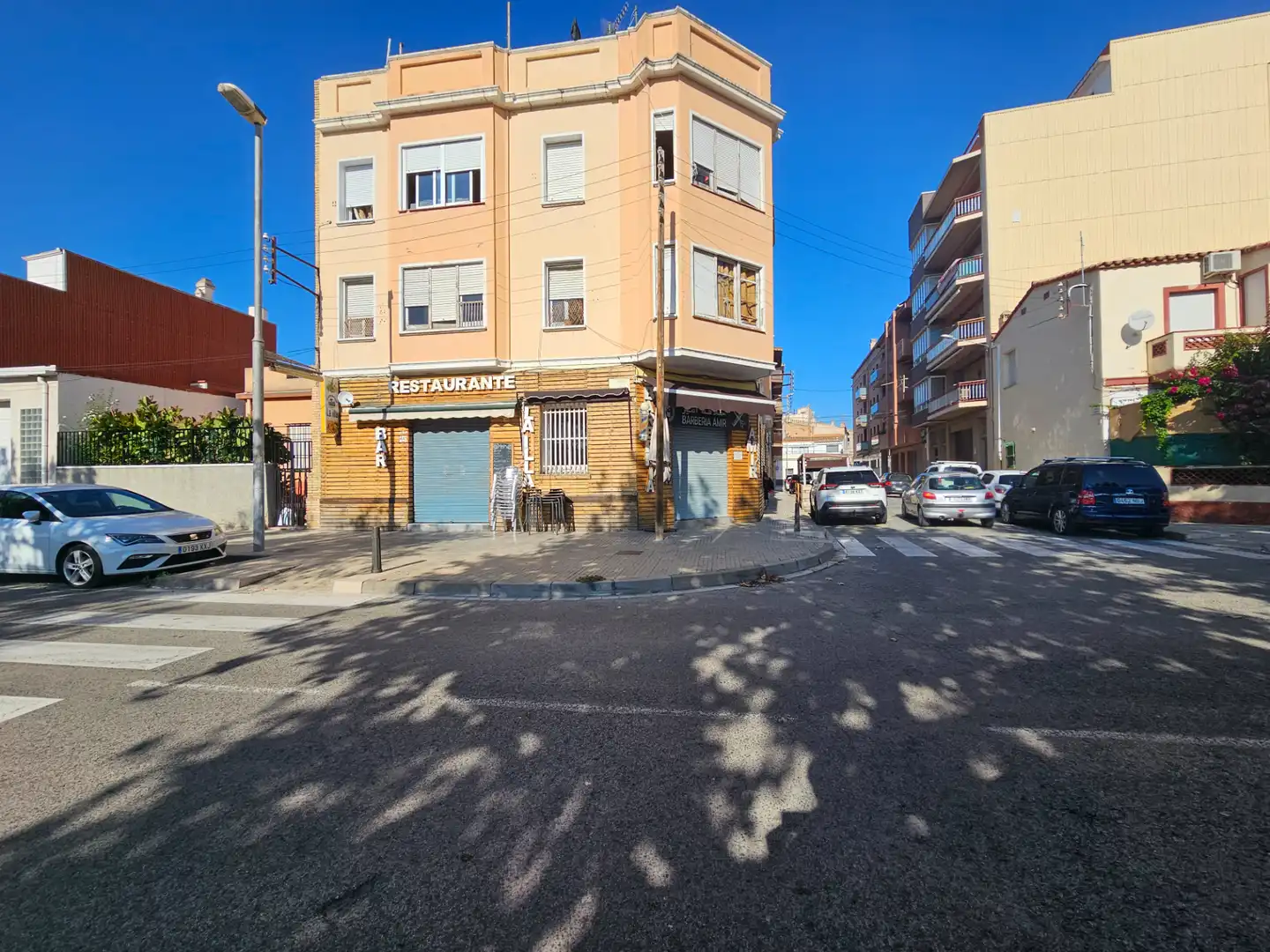 Vista exterior de Edificio en venta en Tortosa