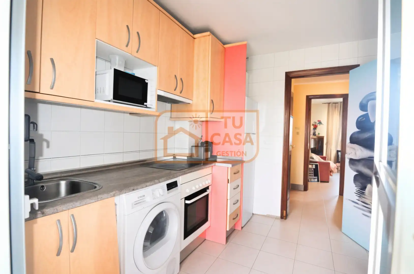 Küche von Wohnung zum Verkauf in Malpartida de Cáceres mit Terrasse, Abstellraum und Möbliert