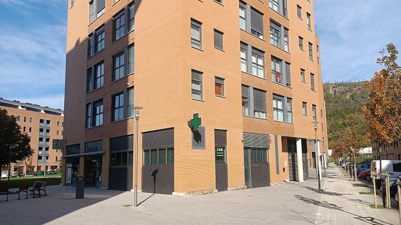Vista exterior de Oficina en venda en  Pamplona / Iruña