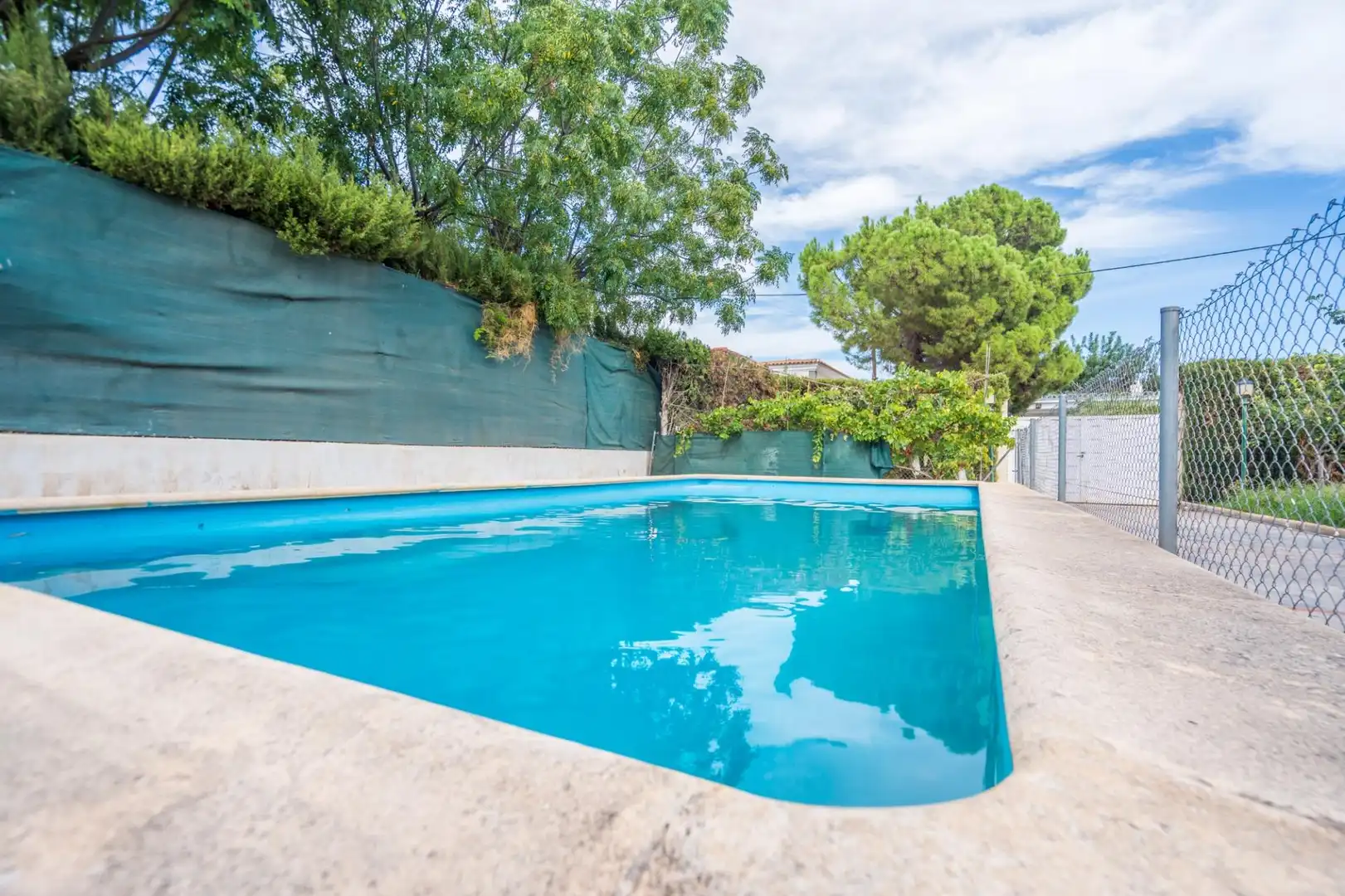 Villa con piscina in vendita a Calle de Víctor Daras