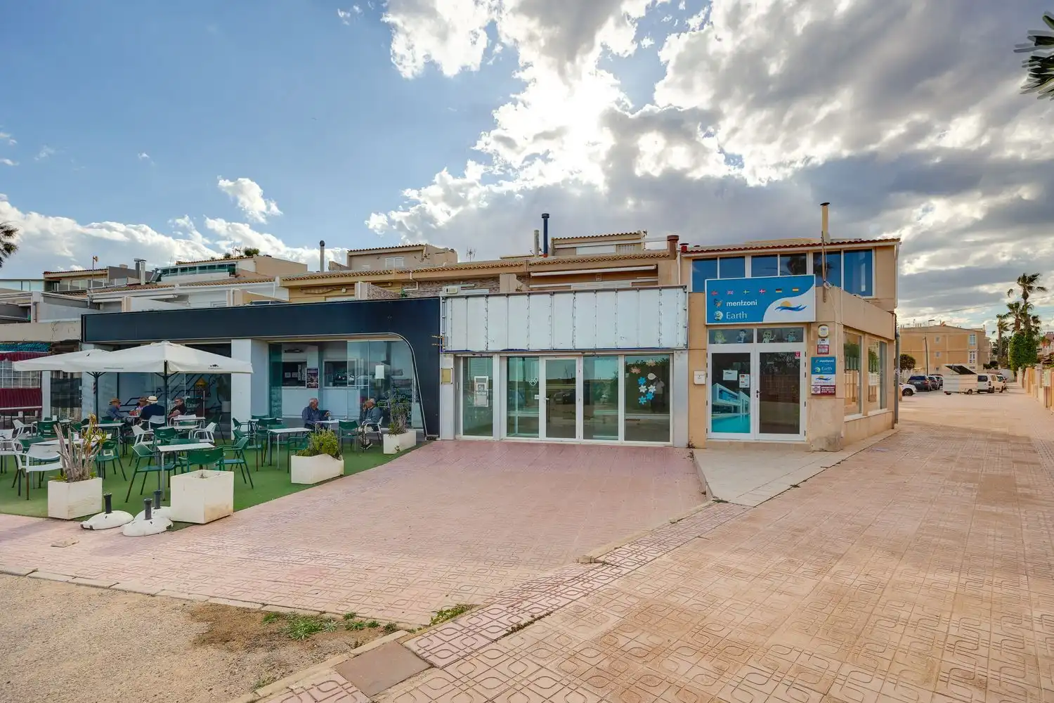 Exterior view of Commercial properties for sale in Torrevieja  with Air Conditioner