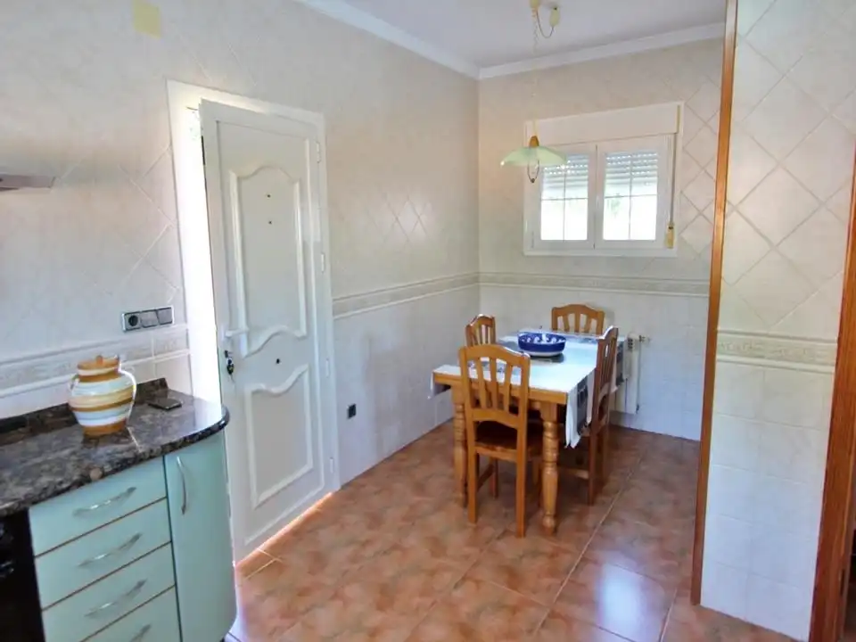 Villa con piscina in vendita a Carrió - La Merced - Los Pinos, imagen 16