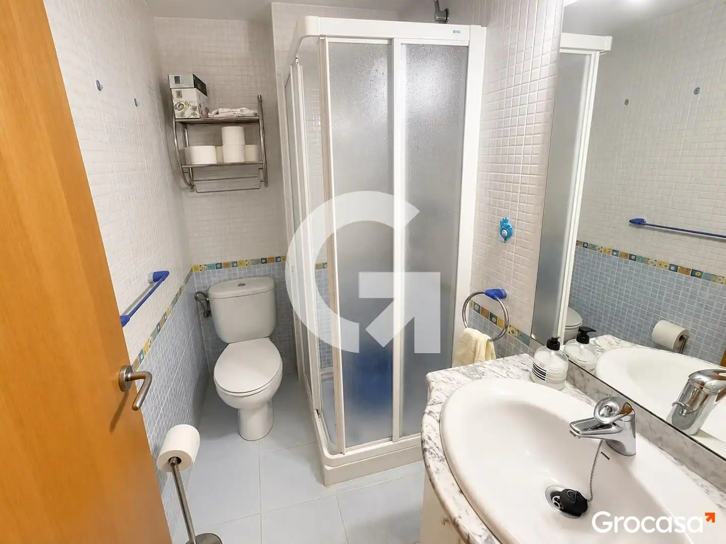 Bathroom of Attic for sale in El Vendrell  with Air Conditioner, Heating and Terrace