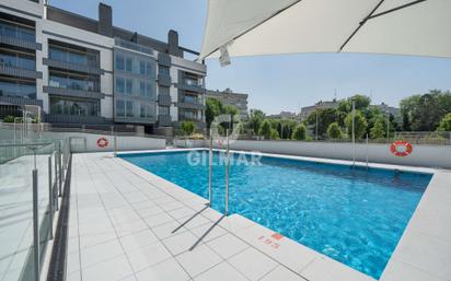 Piscina de Pis en venda en  Madrid Capital amb Traster i Piscina